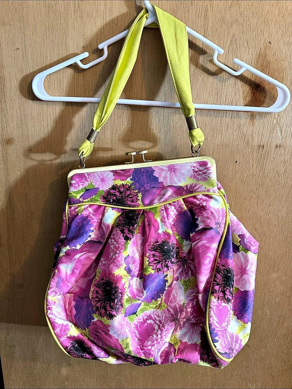 Icing Floral Shoulder Bag in Pink & Purple